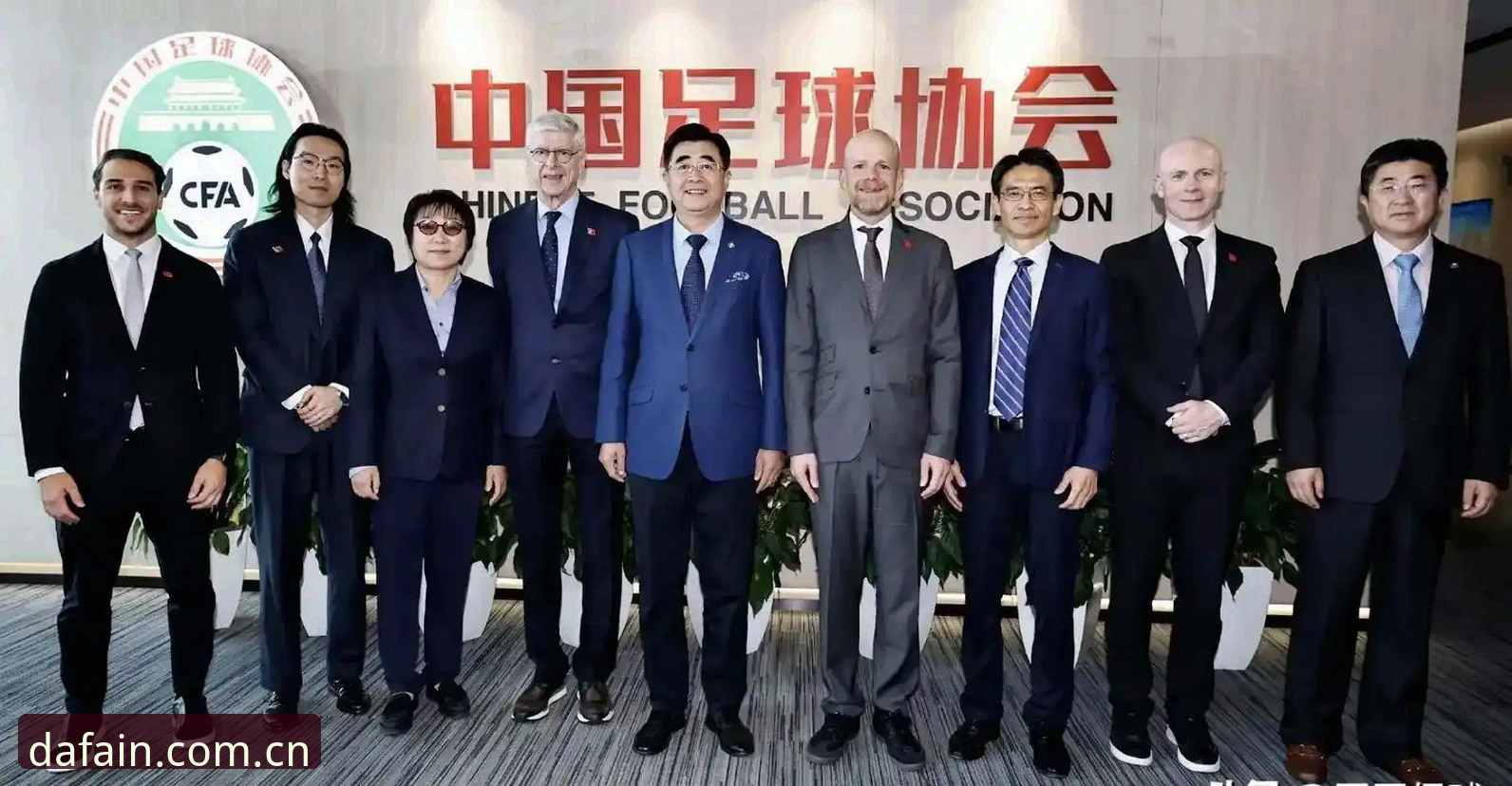 揭秘足坛反腐风暴背后：中国足协第三批禁足名单深度解析